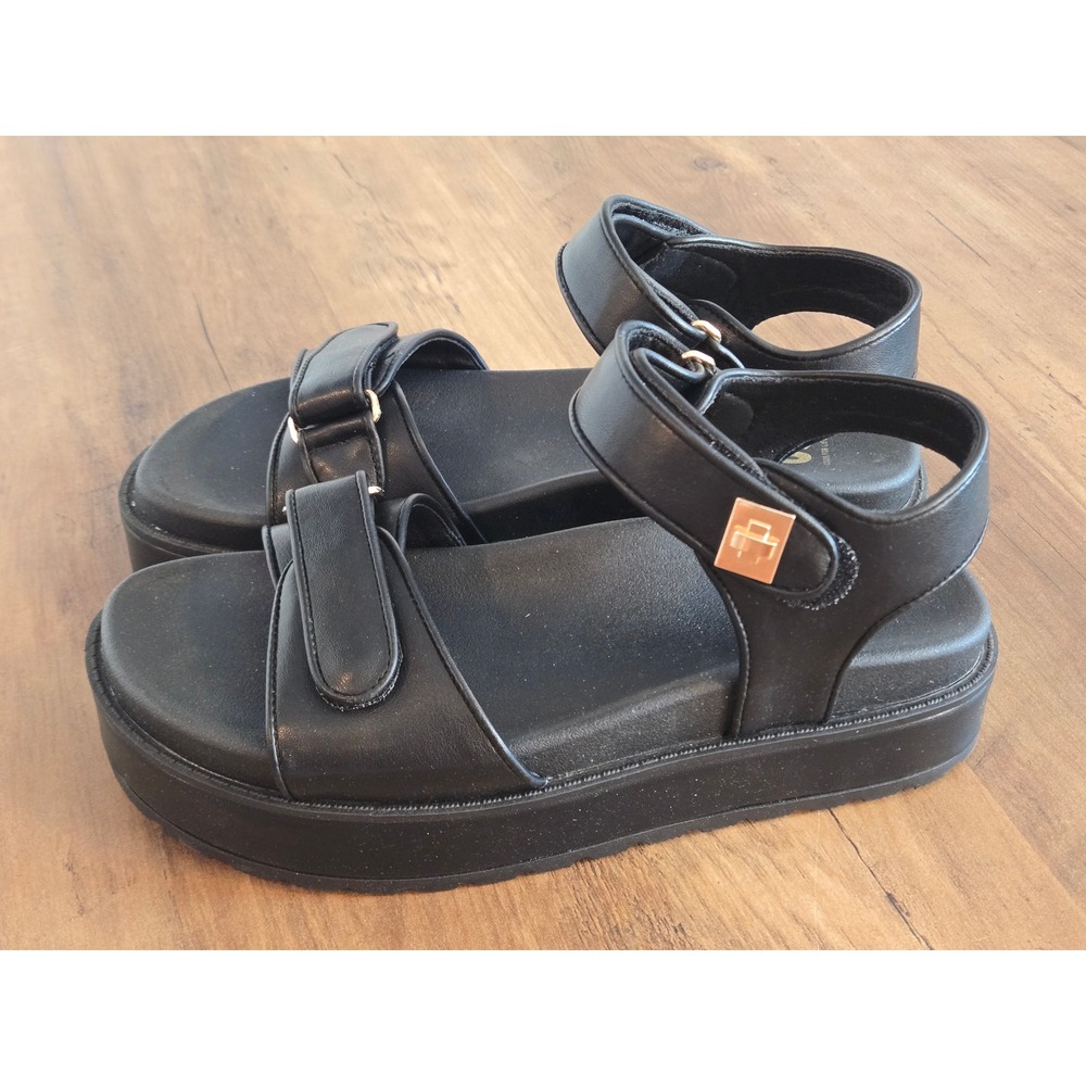 SO‎ Loreen Black Platform Sandals Women 7.5 Chunky Strappy Gold Detail NEW